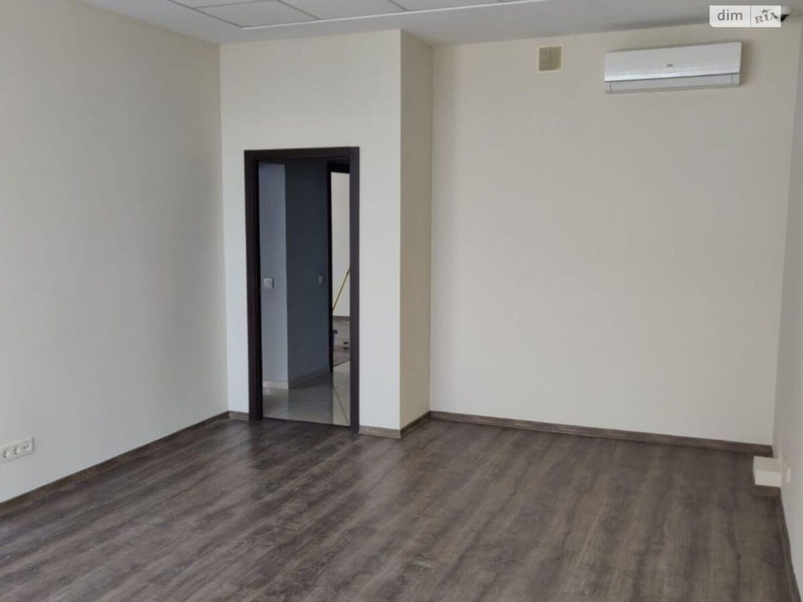 Оренда офісного приміщення в Києві, Кловський узвіз 7, приміщень -, поверх - 22 фото 1 Оренда офісного приміщення в Києві, Кловський узвіз 7, приміщень -, поверх - 22 фото 1