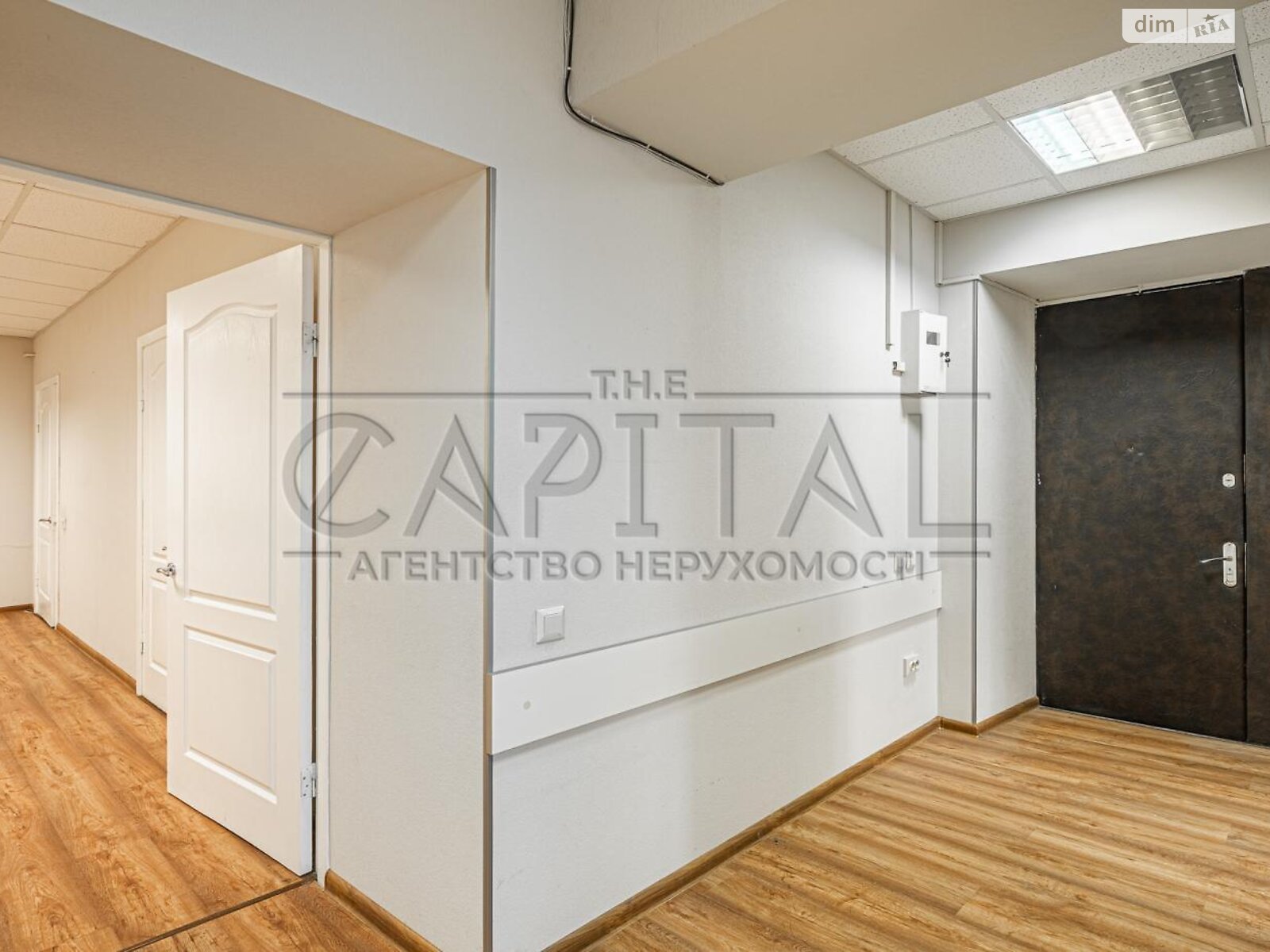 Аренда офисного помещения в Киеве, Хорива улица 7, помещений - 3, этаж - 1 фото 1