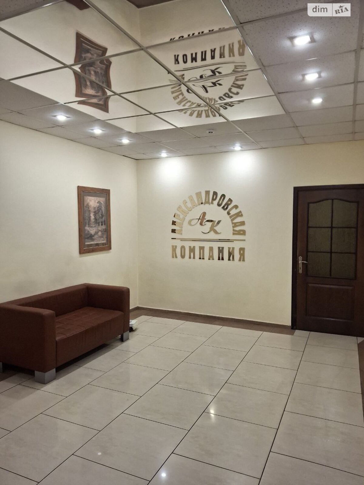 Аренда офисного помещения в Киеве, Игоревская улица 14А, помещений -, этаж - 3 фото 1 Аренда офисного помещения в Киеве, Игоревская улица 14А, помещений -, этаж - 3 фото 1