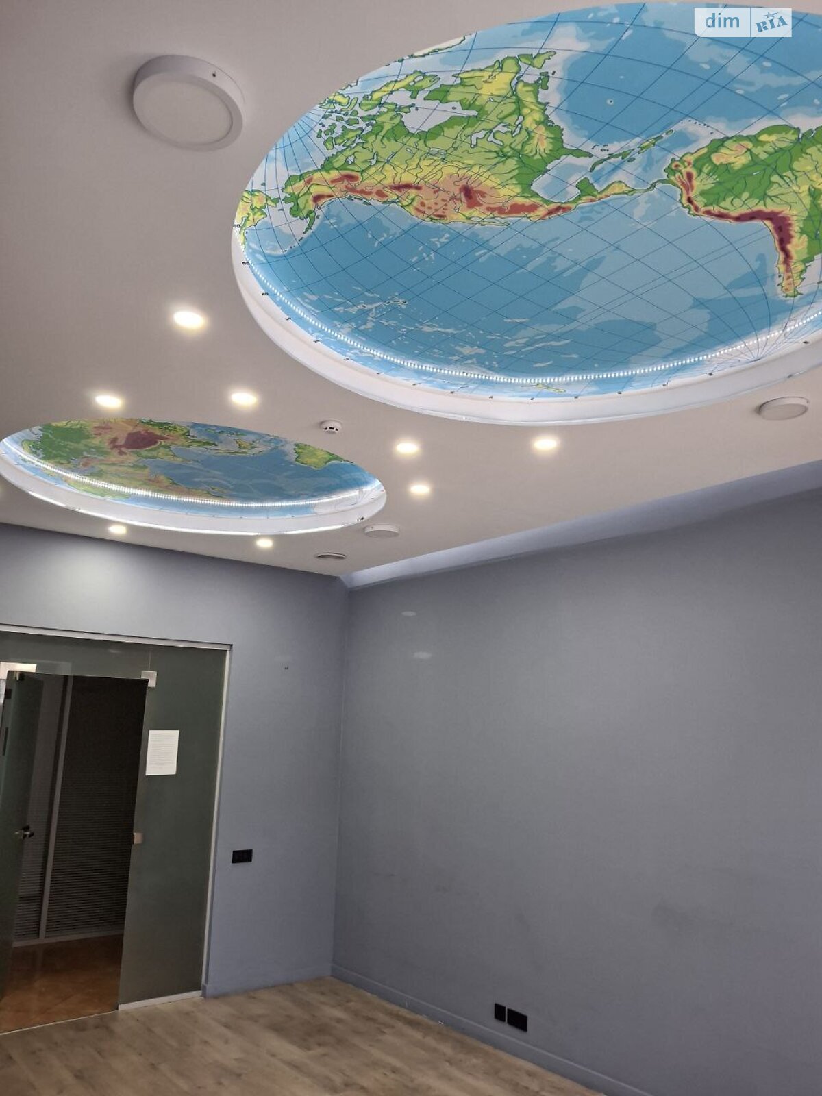 Аренда офисного помещения в Киеве, Игоревская улица 14А, помещений -, этаж - 3 фото 1 Аренда офисного помещения в Киеве, Игоревская улица 14А, помещений -, этаж - 3 фото 1