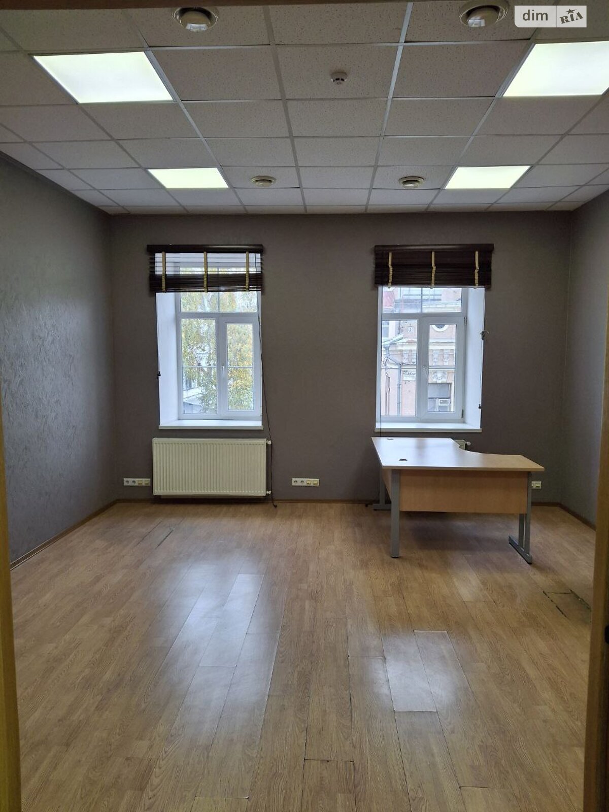 Аренда офисного помещения в Киеве, Игоревская улица 14А, помещений -, этаж - 3 фото 1 Аренда офисного помещения в Киеве, Игоревская улица 14А, помещений -, этаж - 3 фото 1