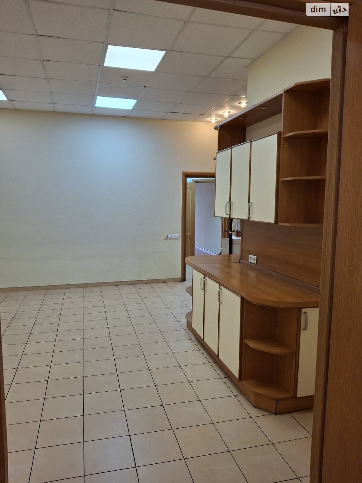 Аренда офисного помещения в Киеве, Игоревская улица 14А, помещений -, этаж - 3 фото 1 Аренда офисного помещения в Киеве, Игоревская улица 14А, помещений -, этаж - 3 фото 1