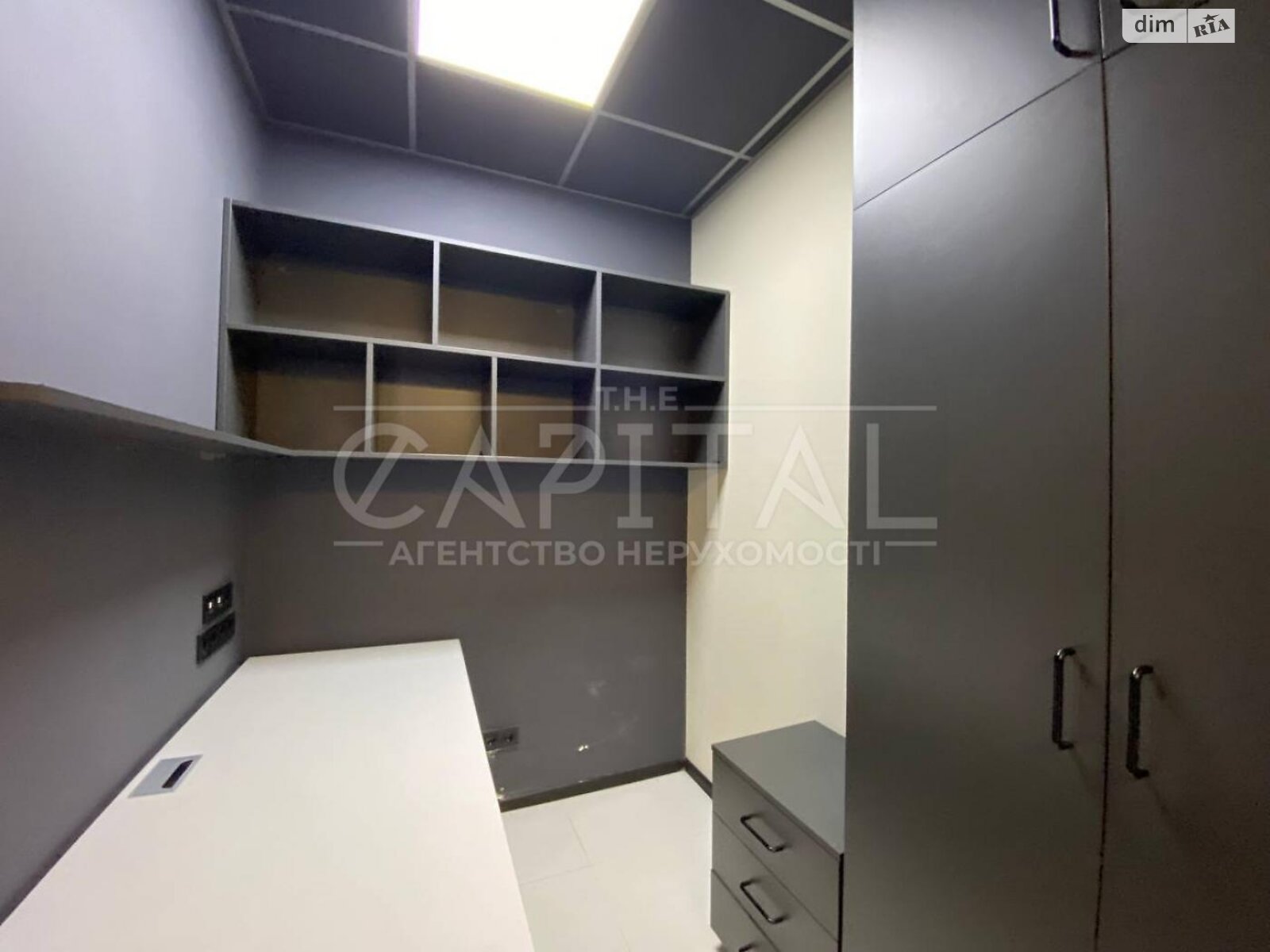 Аренда офисного помещения в Киеве, Набережно-Крещатицкая улица, помещений - 7, этаж - 1 фото 1 Аренда офисного помещения в Киеве, Набережно-Крещатицкая улица, помещений - 7, этаж - 1 фото 1