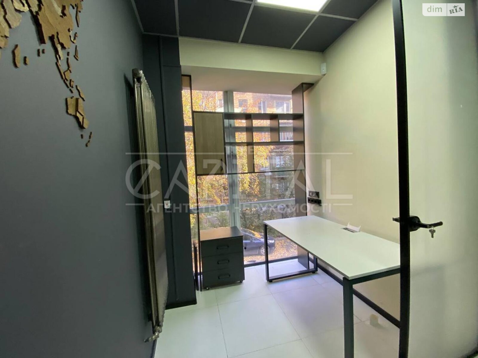 Аренда офисного помещения в Киеве, Набережно-Крещатицкая улица, помещений - 7, этаж - 1 фото 1 Аренда офисного помещения в Киеве, Набережно-Крещатицкая улица, помещений - 7, этаж - 1 фото 1