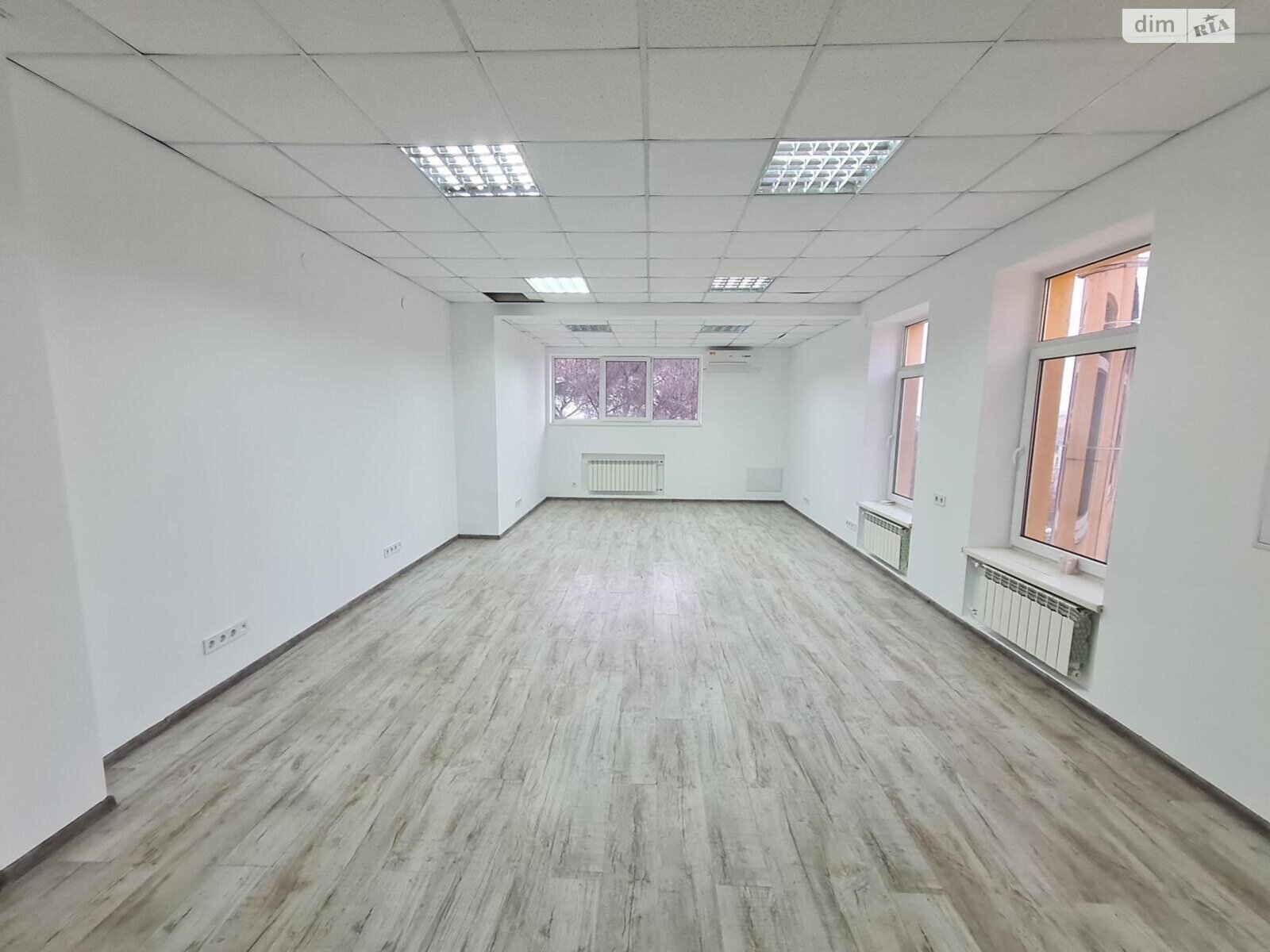 Аренда офисного помещения в Киеве, Нижний Вал улица 15, помещений - 2, этаж - 6 фото 1