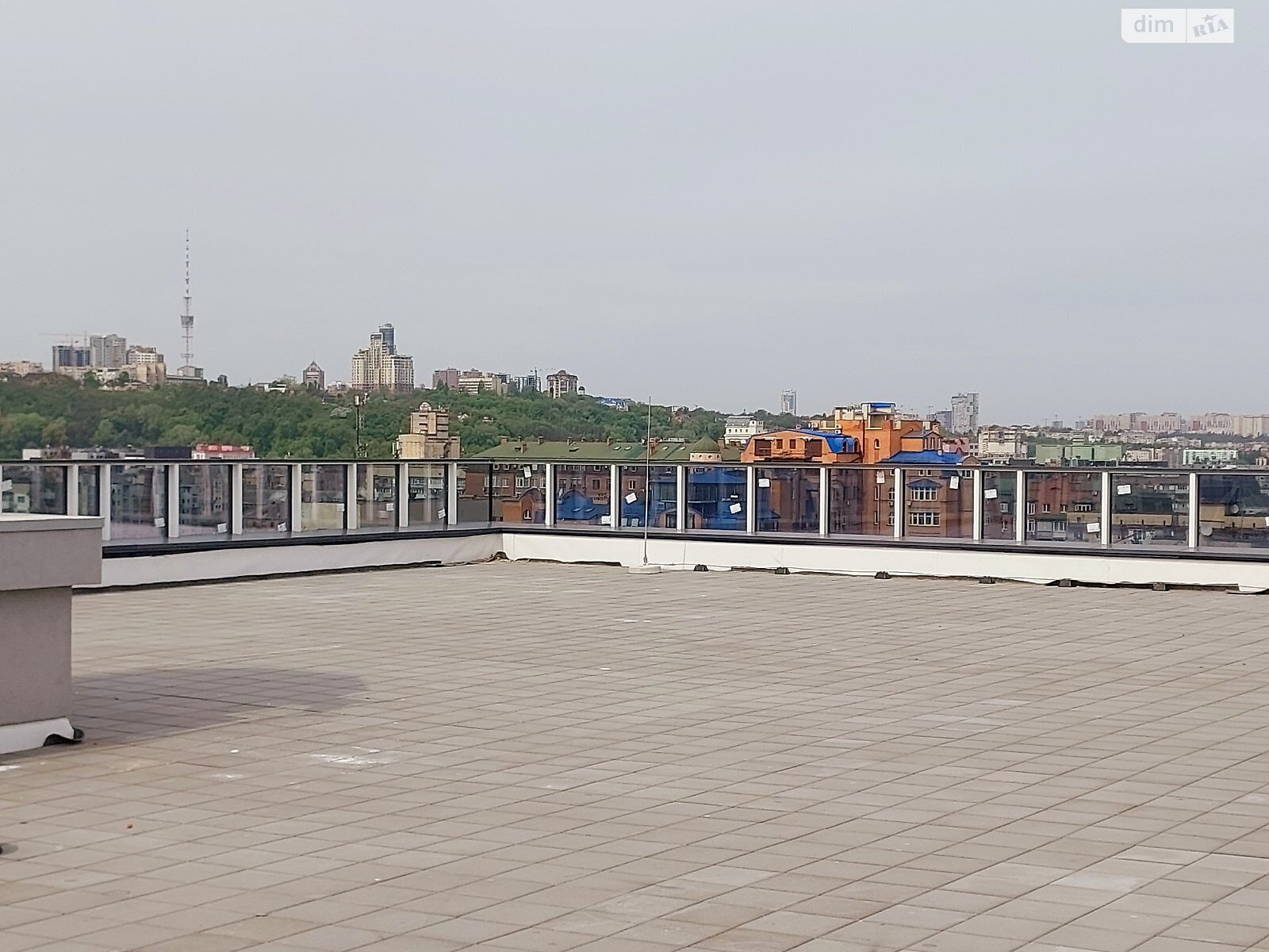 Аренда офисного помещения в Киеве, Почайнинская улица, помещений -, этаж - 10 фото 1 Аренда офисного помещения в Киеве, Почайнинская улица, помещений -, этаж - 10 фото 1