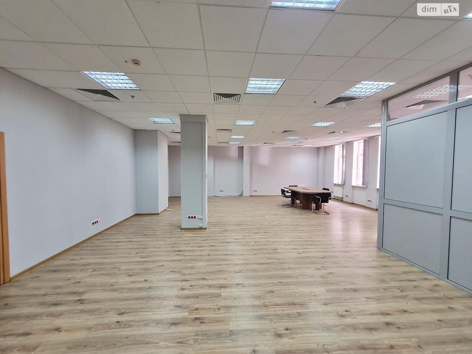 Оренда офісного приміщення в Києві, Верхній Вал вулиця 4А, приміщень - 2, поверх - 2 фото 1 Оренда офісного приміщення в Києві, Верхній Вал вулиця 4А, приміщень - 2, поверх - 2 фото 1