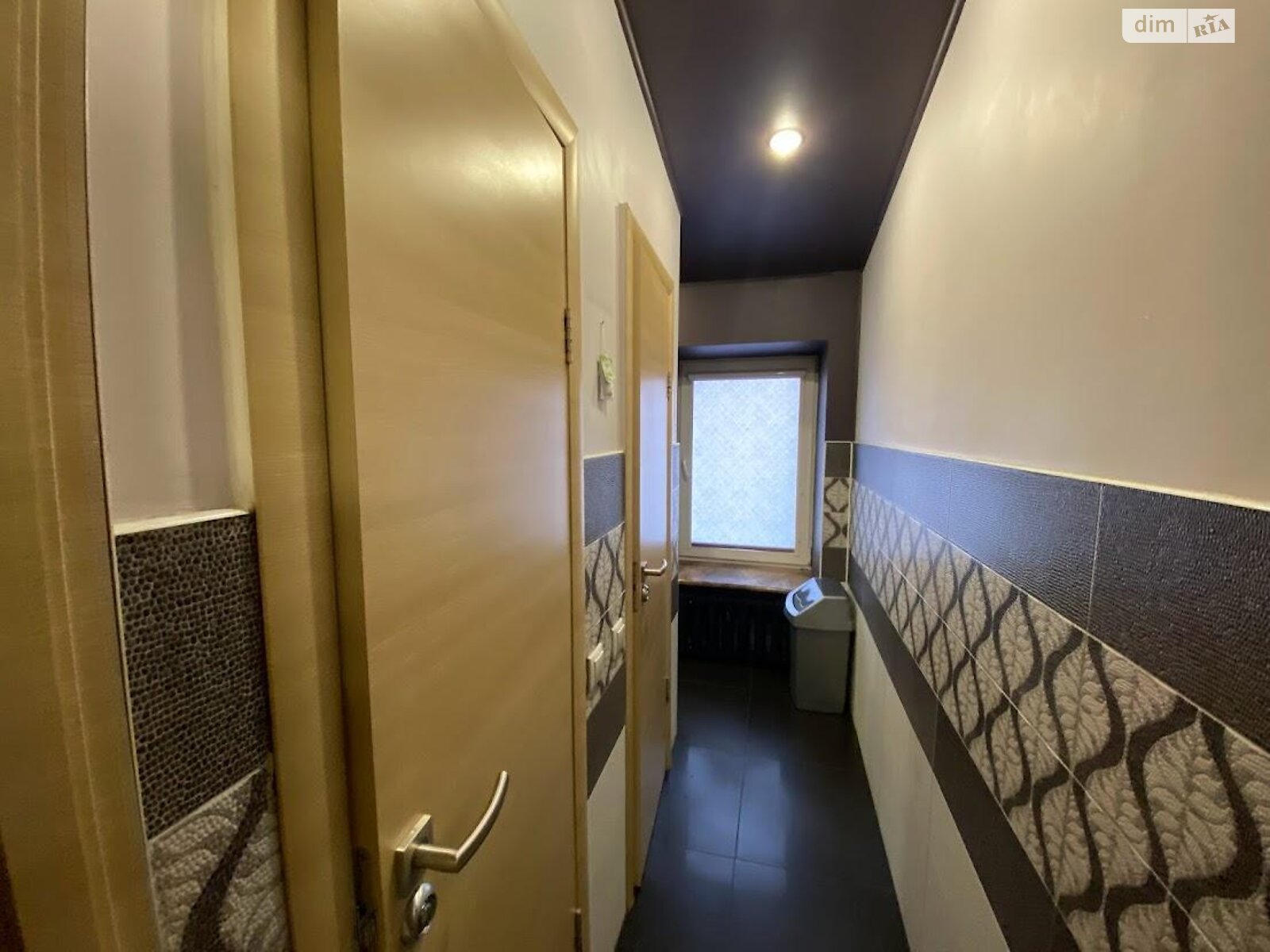 Аренда офисного помещения в Киеве, Верхний Вал улица 22, помещений - 6, этаж - 2 фото 1 Аренда офисного помещения в Киеве, Верхний Вал улица 22, помещений - 6, этаж - 2 фото 1