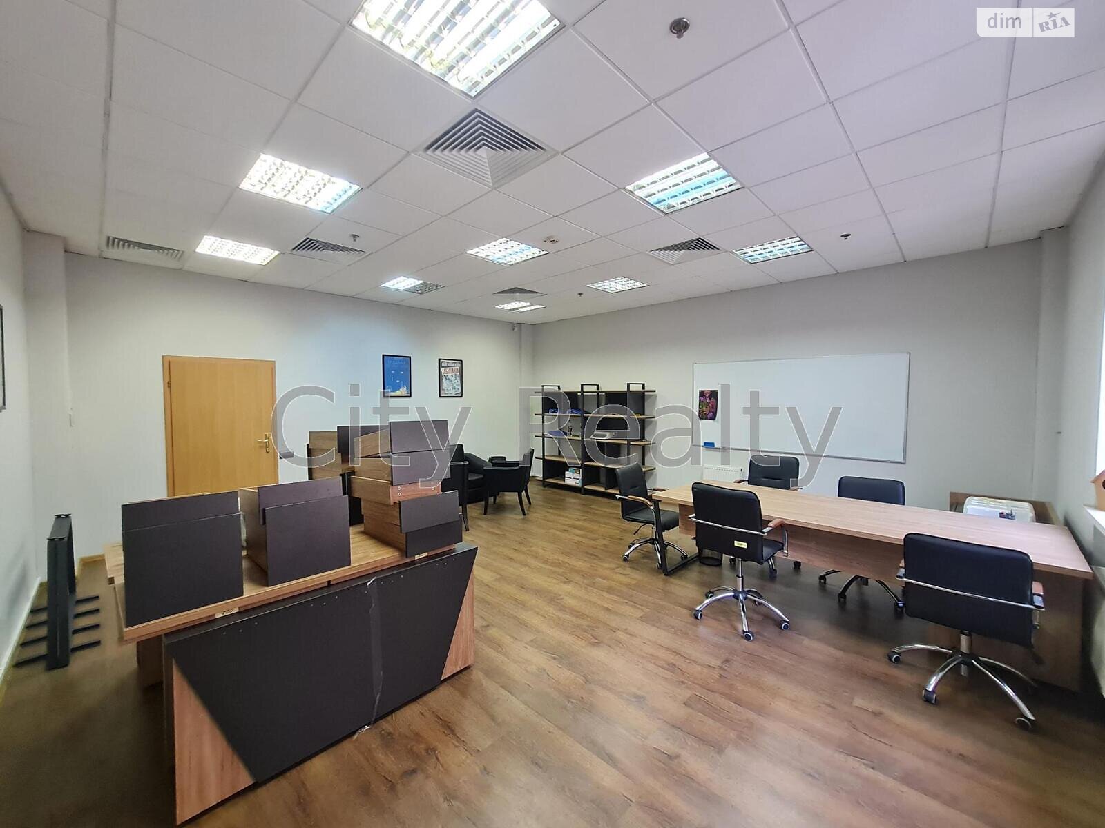 Оренда офісного приміщення в Києві, Верхній Вал вулиця 4А, приміщень - 3, поверх - 3 фото 1 Оренда офісного приміщення в Києві, Верхній Вал вулиця 4А, приміщень - 3, поверх - 3 фото 1
