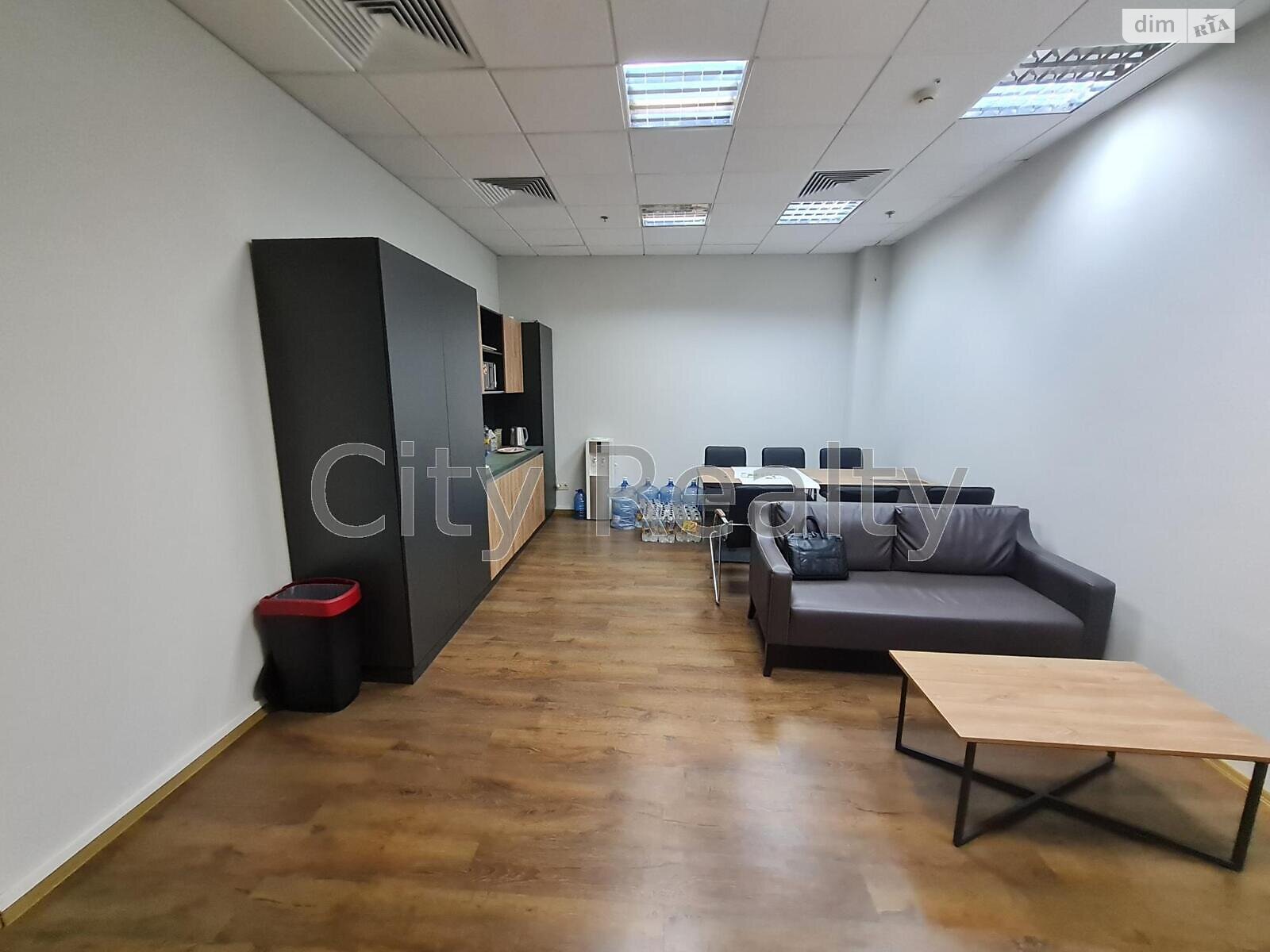 Оренда офісного приміщення в Києві, Верхній Вал вулиця 4А, приміщень - 3, поверх - 3 фото 1 Оренда офісного приміщення в Києві, Верхній Вал вулиця 4А, приміщень - 3, поверх - 3 фото 1