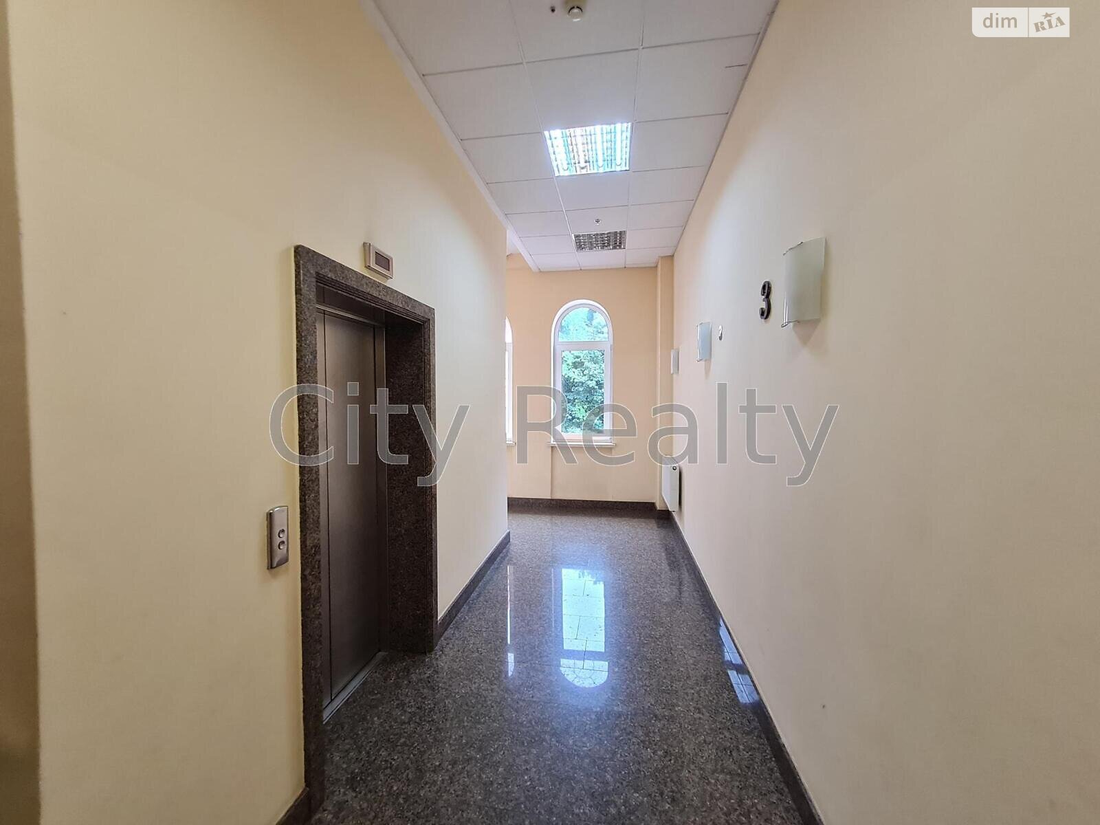 Оренда офісного приміщення в Києві, Верхній Вал вулиця 4А, приміщень - 3, поверх - 3 фото 1 Оренда офісного приміщення в Києві, Верхній Вал вулиця 4А, приміщень - 3, поверх - 3 фото 1