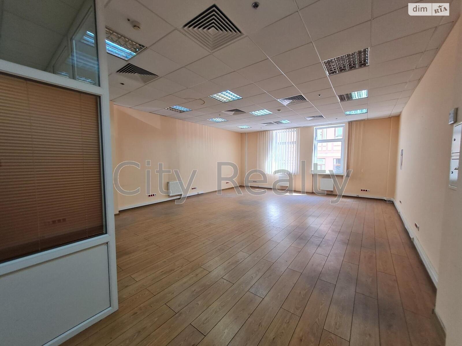 Оренда офісного приміщення в Києві, Верхній Вал вулиця 4А, приміщень - 3, поверх - 2 фото 1 Оренда офісного приміщення в Києві, Верхній Вал вулиця 4А, приміщень - 3, поверх - 2 фото 1