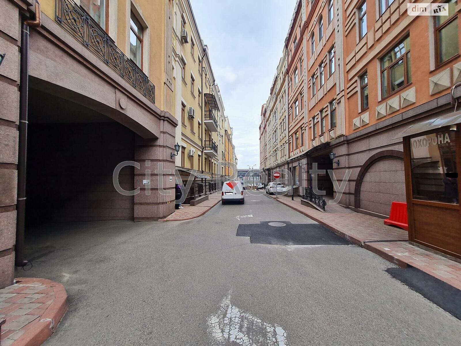 Оренда офісного приміщення в Києві, Верхній Вал вулиця 4А, приміщень - 3, поверх - 2 фото 1 Оренда офісного приміщення в Києві, Верхній Вал вулиця 4А, приміщень - 3, поверх - 2 фото 1