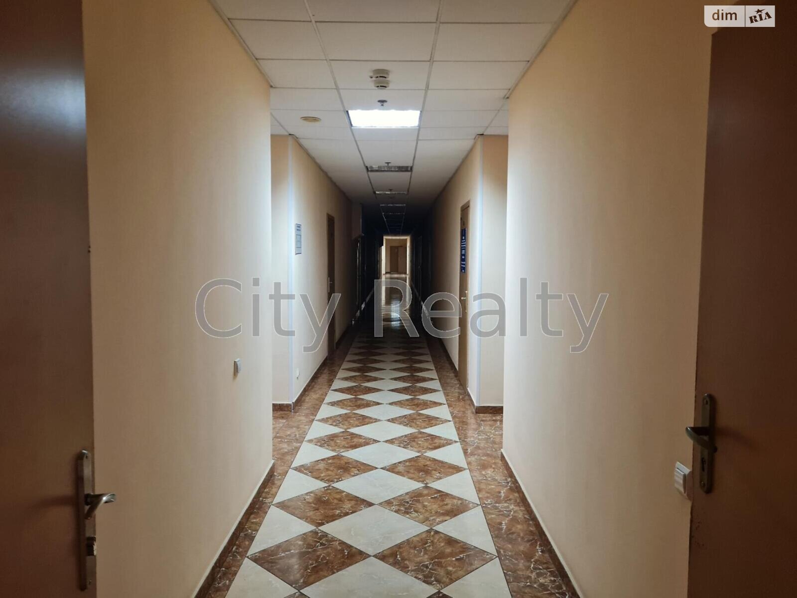 Оренда офісного приміщення в Києві, Верхній Вал вулиця 4А, приміщень - 3, поверх - 2 фото 1 Оренда офісного приміщення в Києві, Верхній Вал вулиця 4А, приміщень - 3, поверх - 2 фото 1