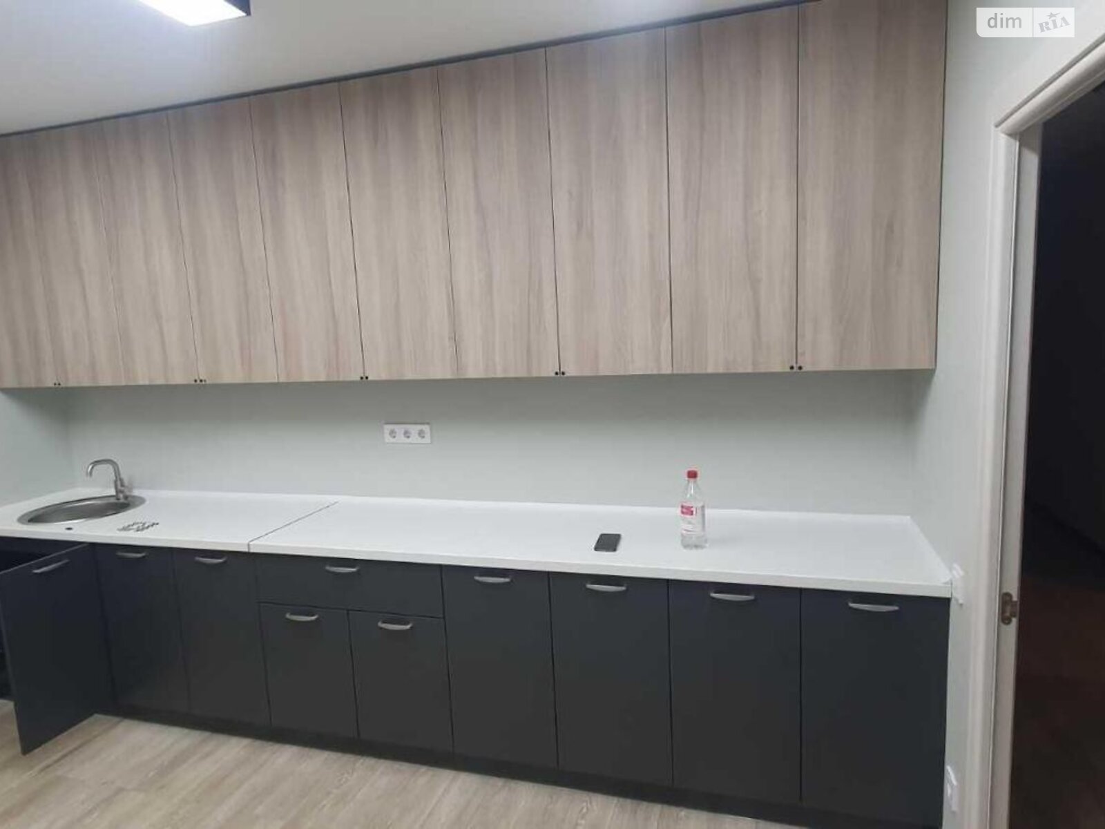 Оренда офісного приміщення в Києві, Воздвиженська вулиця 58, приміщень - 5, поверх - 4 фото 1 Оренда офісного приміщення в Києві, Воздвиженська вулиця 58, приміщень - 5, поверх - 4 фото 1