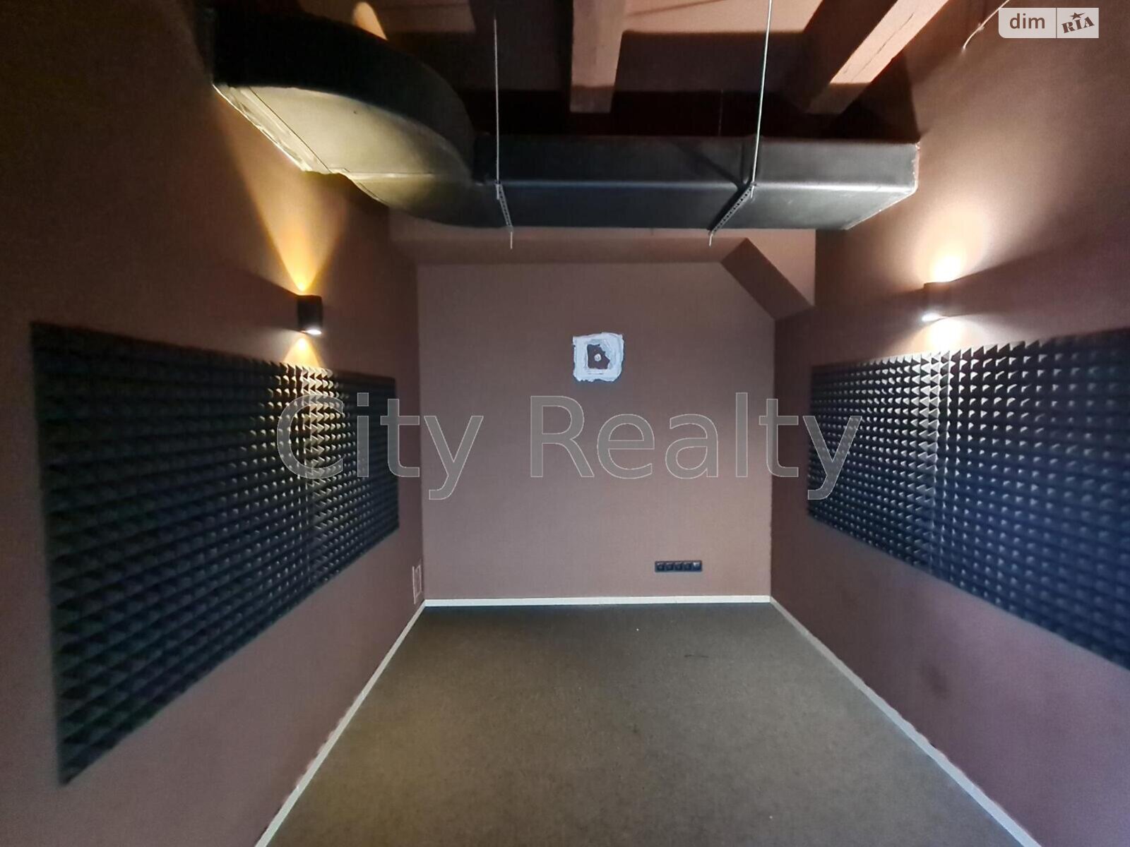 Аренда офисного помещения в Киеве, Верхний Вал улица 2, помещений - 5, этаж - 5 фото 1 Аренда офисного помещения в Киеве, Верхний Вал улица 2, помещений - 5, этаж - 5 фото 1