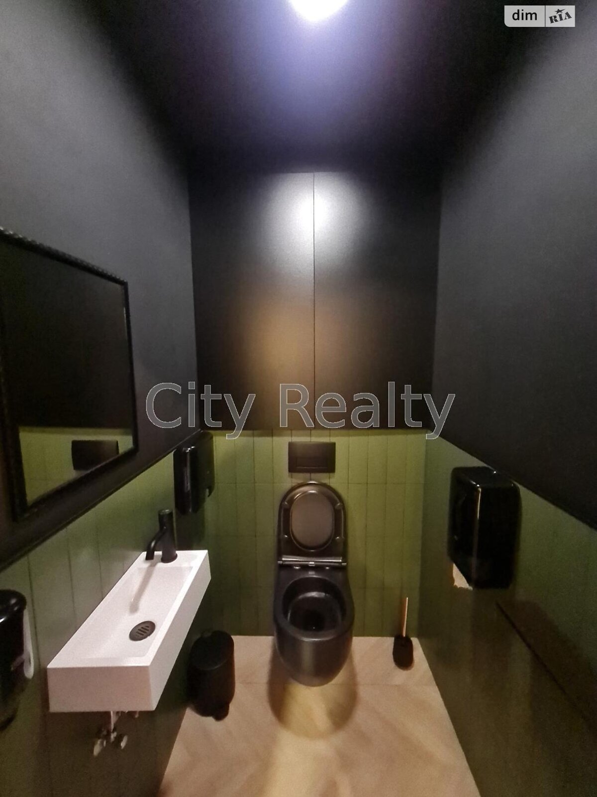 Аренда офисного помещения в Киеве, Верхний Вал улица 2, помещений - 5, этаж - 5 фото 1 Аренда офисного помещения в Киеве, Верхний Вал улица 2, помещений - 5, этаж - 5 фото 1