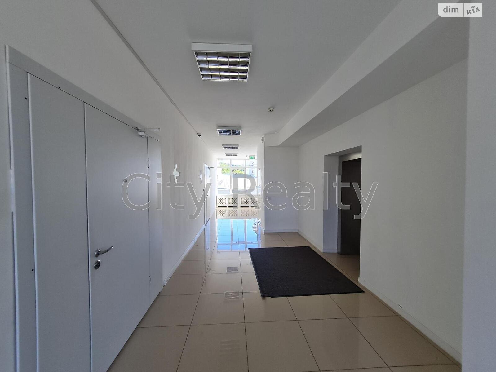 Аренда офисного помещения в Киеве, Верхний Вал улица 2, помещений - 5, этаж - 5 фото 1 Аренда офисного помещения в Киеве, Верхний Вал улица 2, помещений - 5, этаж - 5 фото 1