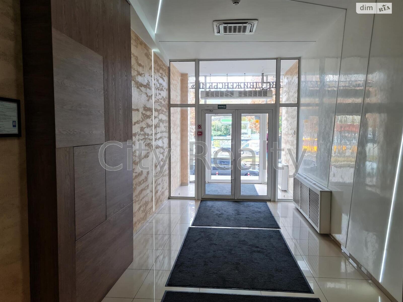 Аренда офисного помещения в Киеве, Верхний Вал улица 2, помещений - 5, этаж - 5 фото 1 Аренда офисного помещения в Киеве, Верхний Вал улица 2, помещений - 5, этаж - 5 фото 1