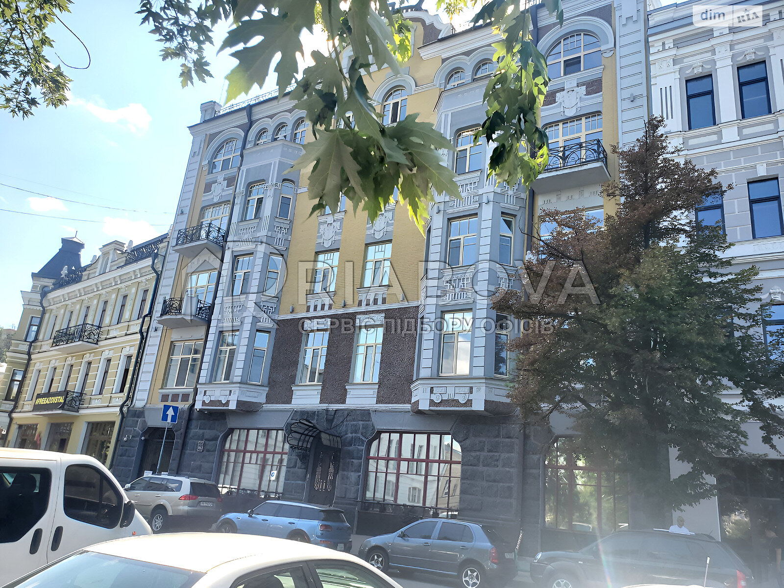 Оренда офісного приміщення в Києві, Контрактова площа, приміщень -, поверх - 1 фото 1 Оренда офісного приміщення в Києві, Контрактова площа, приміщень -, поверх - 1 фото 1