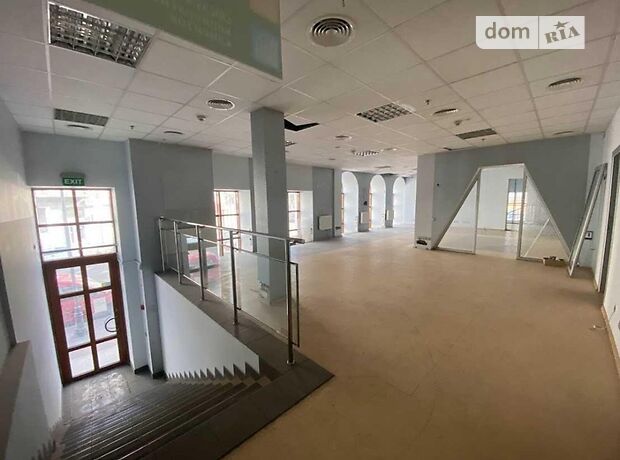 Аренда офисного помещения в Киеве, Петра Сагайдачного улица, помещений - 1, этаж - 1 фото 1 Аренда офисного помещения в Киеве, Петра Сагайдачного улица, помещений - 1, этаж - 1 фото 1
