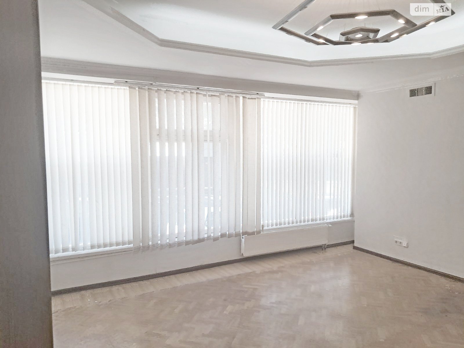 Аренда офисного помещения в Киеве, Рылеева улица, помещений - 2, этаж - 1 фото 1