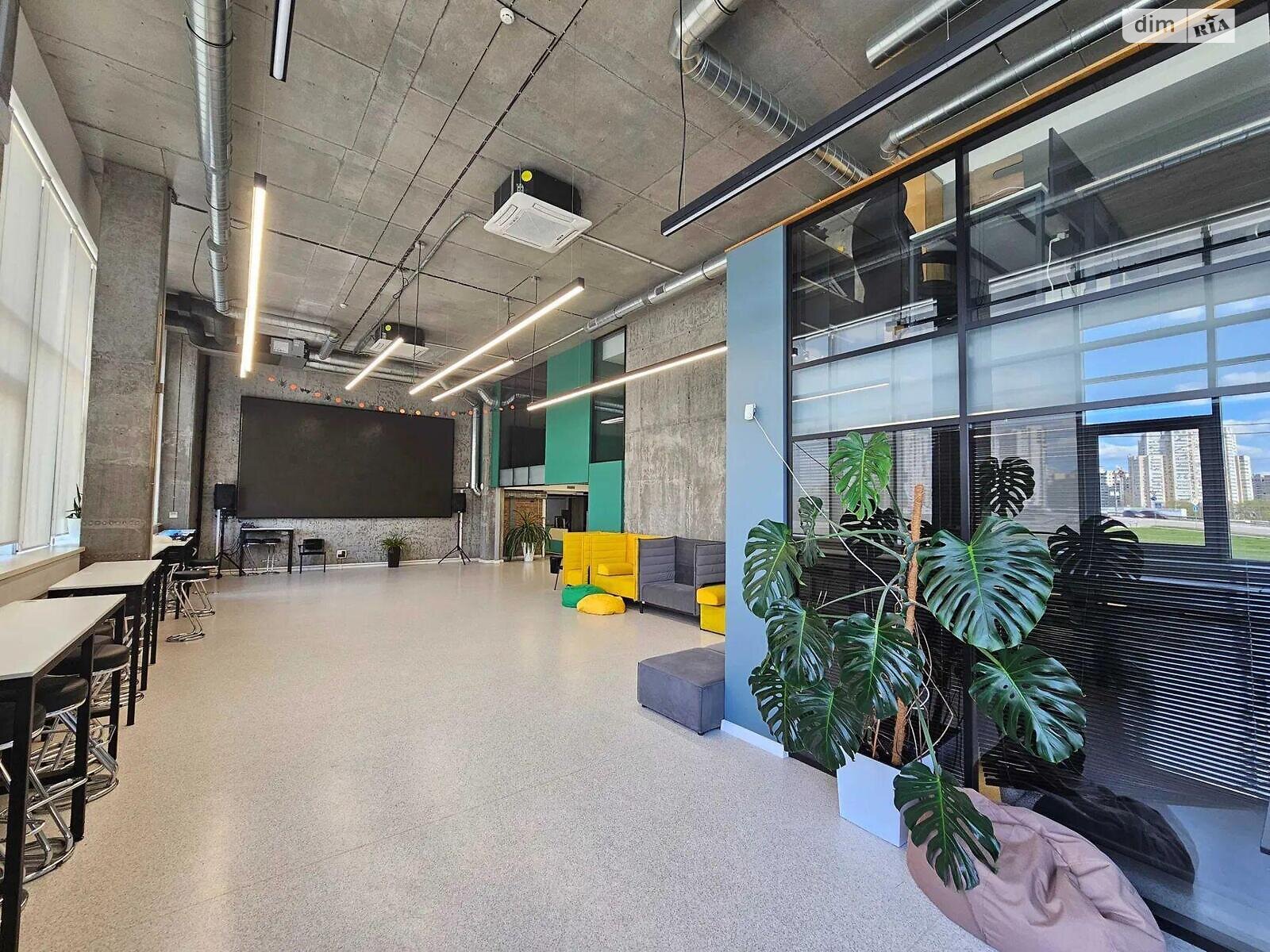 Аренда офисного помещения в Киеве, Александра Мишуги улица 10, помещений - 25, этаж - 3 фото 1