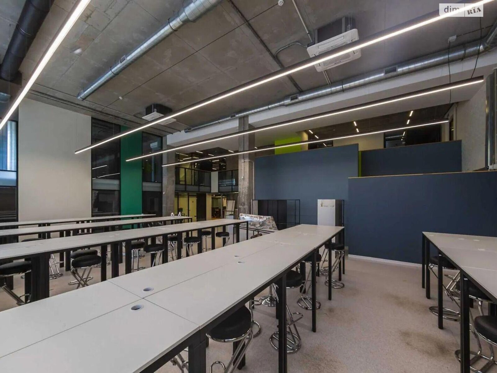 Аренда офисного помещения в Киеве, Александра Мишуги улица 10, помещений - 25, этаж - 3 фото 1