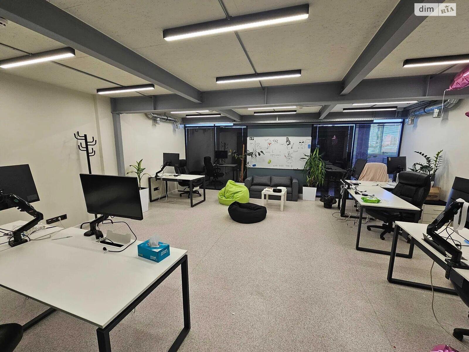 Аренда офисного помещения в Киеве, Александра Мишуги улица 10, помещений - 25, этаж - 3 фото 1