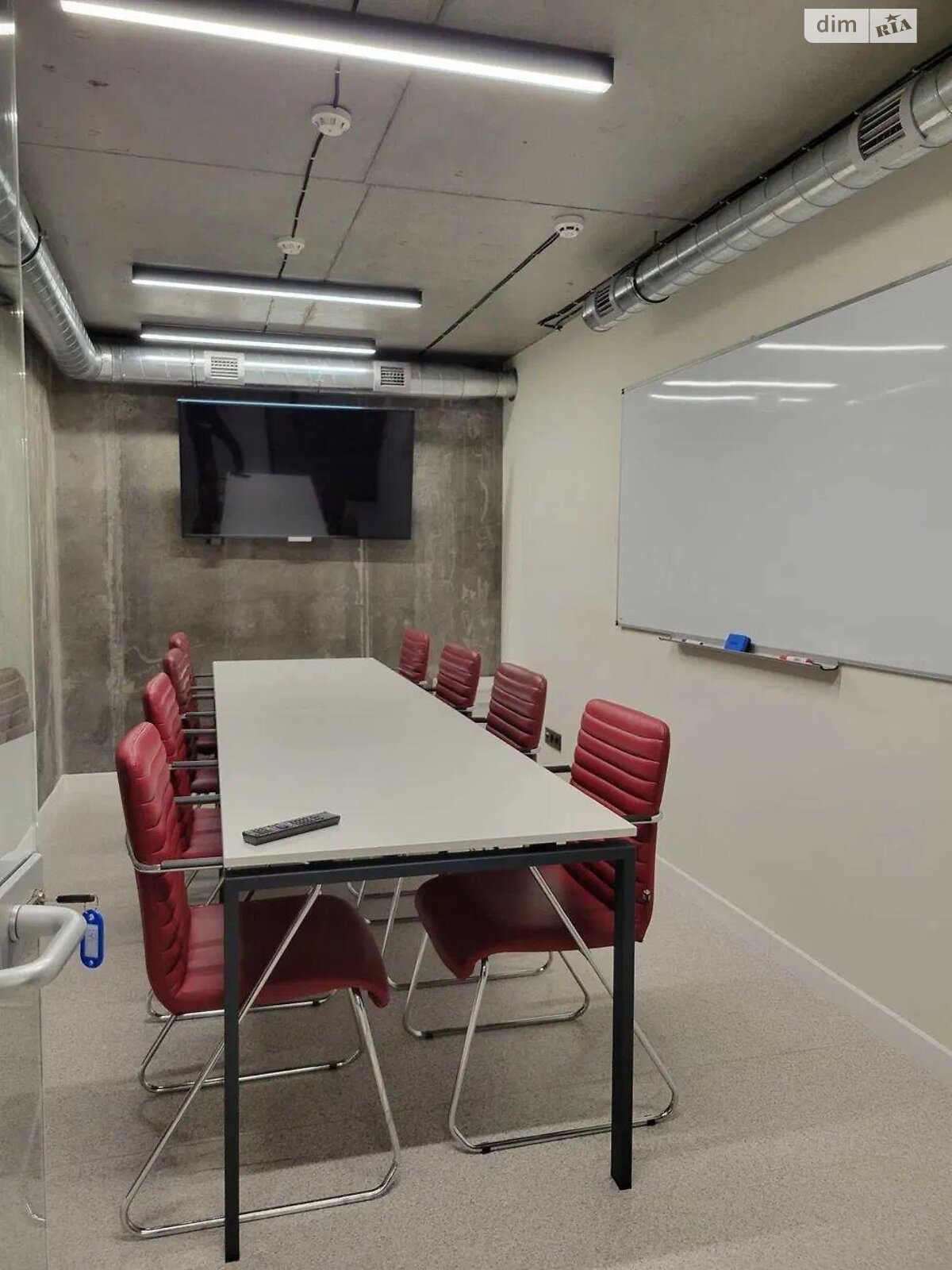 Аренда офисного помещения в Киеве, Александра Мишуги улица 10, помещений - 25, этаж - 3 фото 1