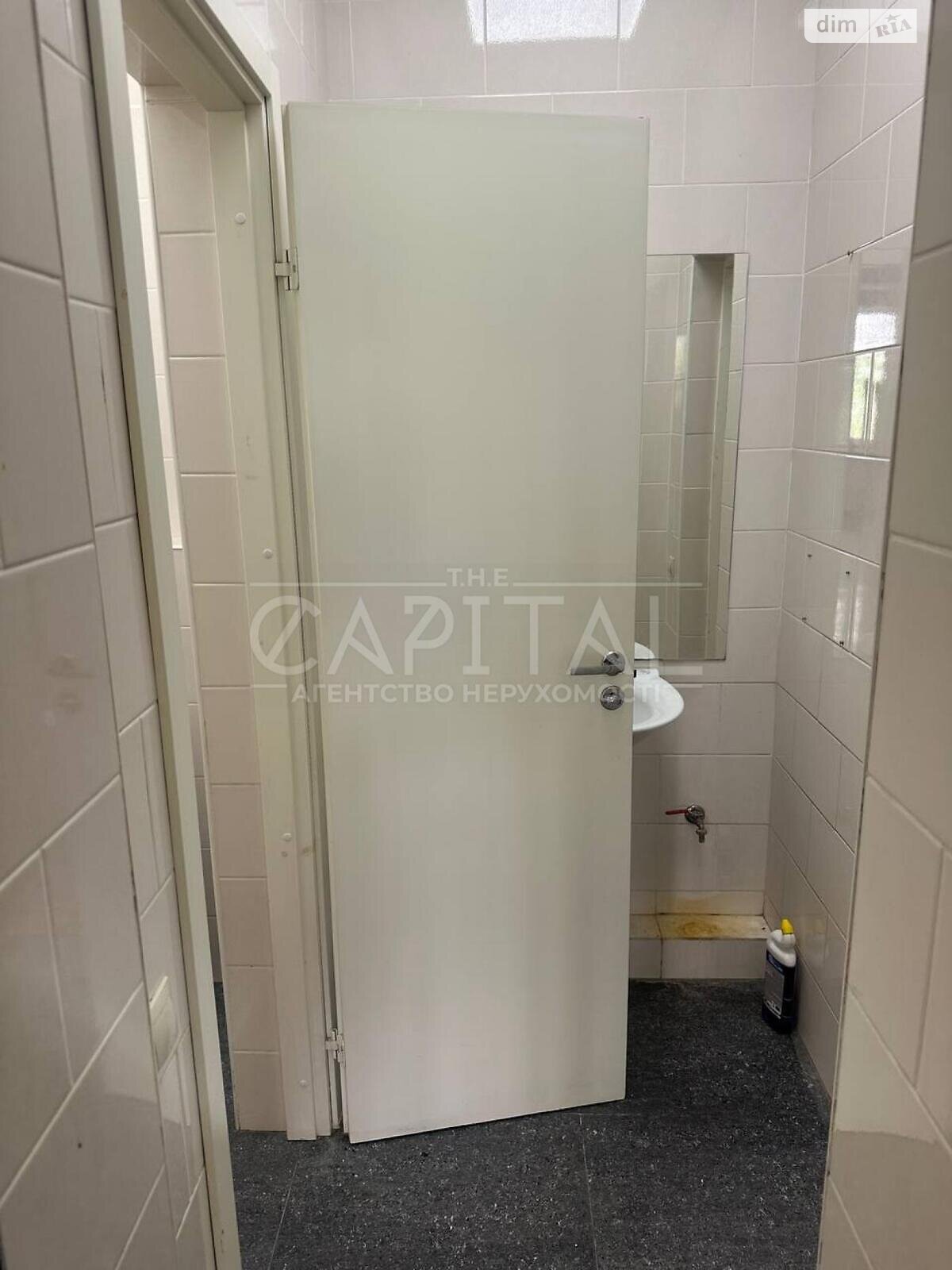 Аренда офисного помещения в Киеве, Анны Ахматовой улица 46, помещений - 3, этаж - 2 фото 1 Аренда офисного помещения в Киеве, Анны Ахматовой улица 46, помещений - 3, этаж - 2 фото 1