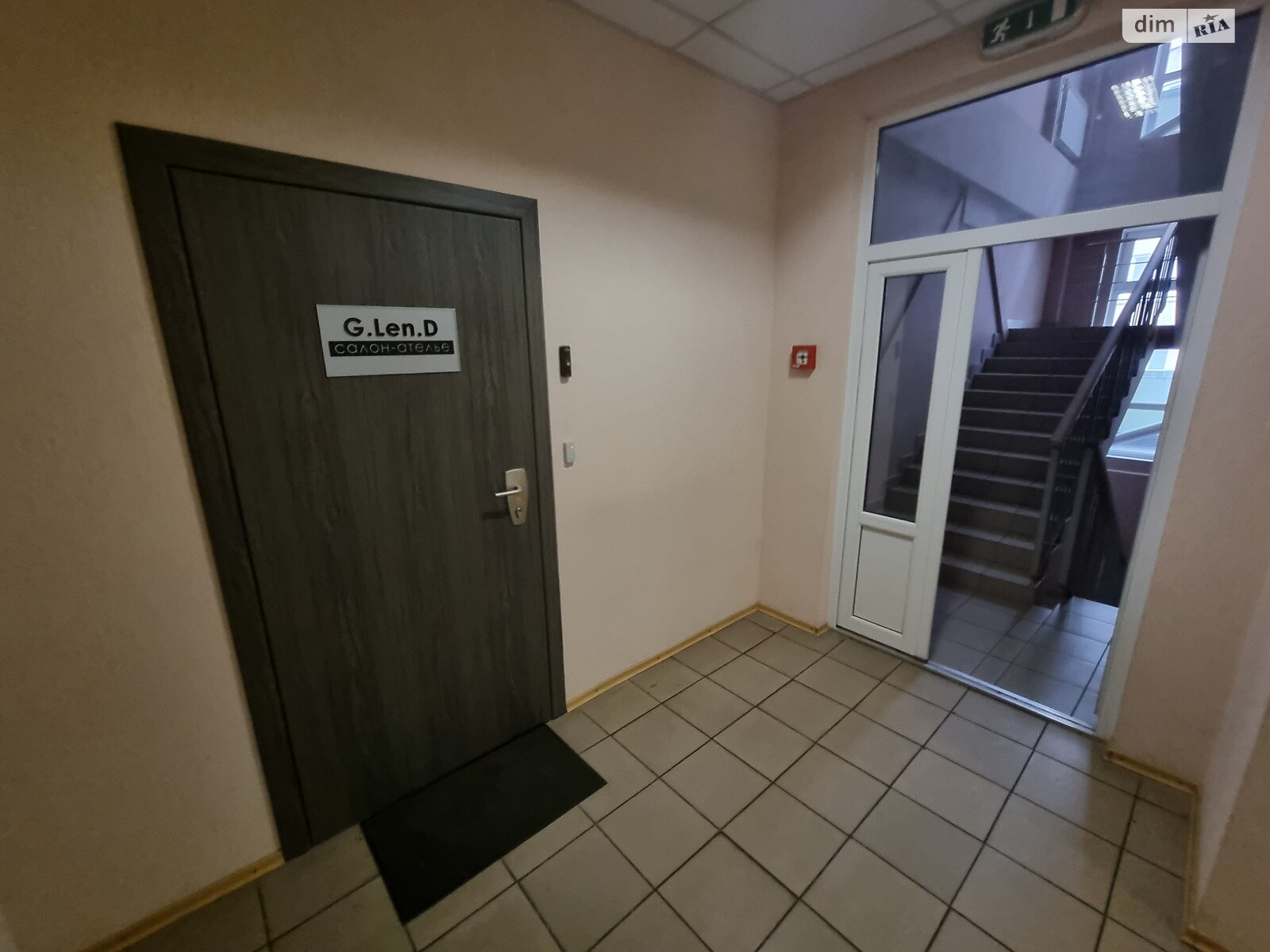 Аренда офисного помещения в Киеве, Днепровская набережная 23Б, помещений - 3, этаж - 2 фото 1 Аренда офисного помещения в Киеве, Днепровская набережная 23Б, помещений - 3, этаж - 2 фото 1