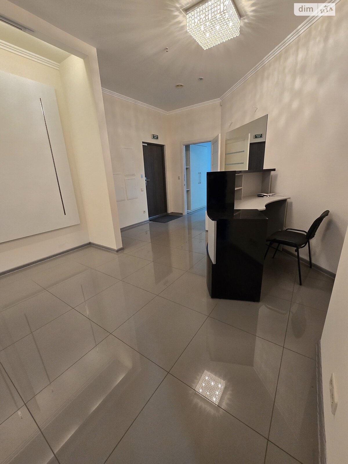 Аренда офисного помещения в Киеве, Днепровская набережная 23Б, помещений - 3, этаж - 2 фото 1 Аренда офисного помещения в Киеве, Днепровская набережная 23Б, помещений - 3, этаж - 2 фото 1