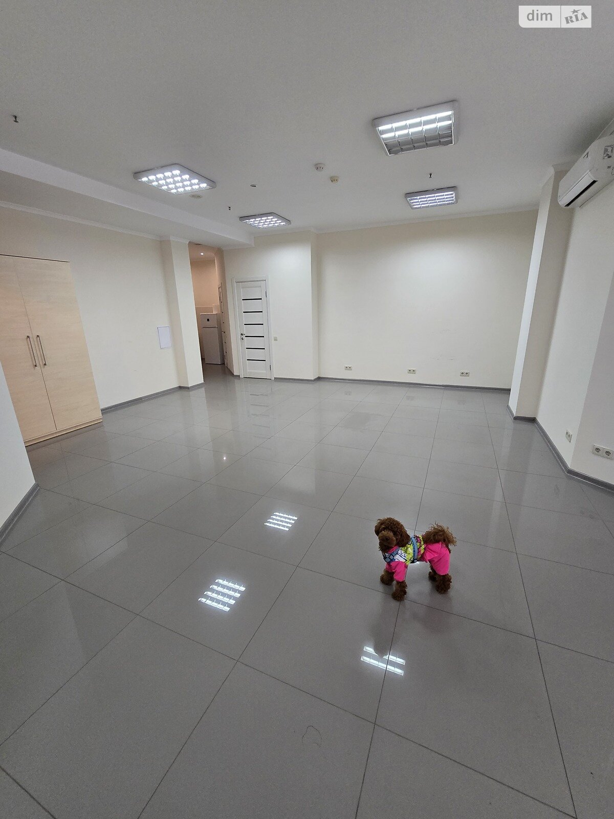 Аренда офисного помещения в Киеве, Днепровская набережная 23Б, помещений - 3, этаж - 2 фото 1 Аренда офисного помещения в Киеве, Днепровская набережная 23Б, помещений - 3, этаж - 2 фото 1