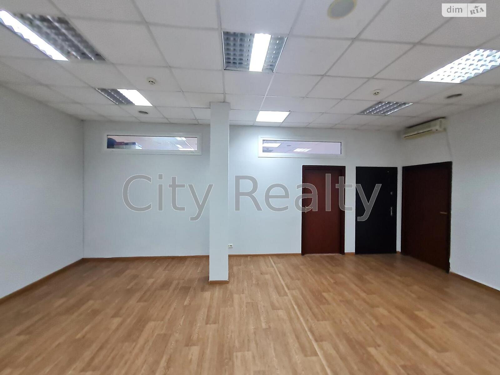Аренда офисного помещения в Киеве, Новозабарская улица 2/6, помещений - 3, этаж - 4 фото 1 Аренда офисного помещения в Киеве, Новозабарская улица 2/6, помещений - 3, этаж - 4 фото 1