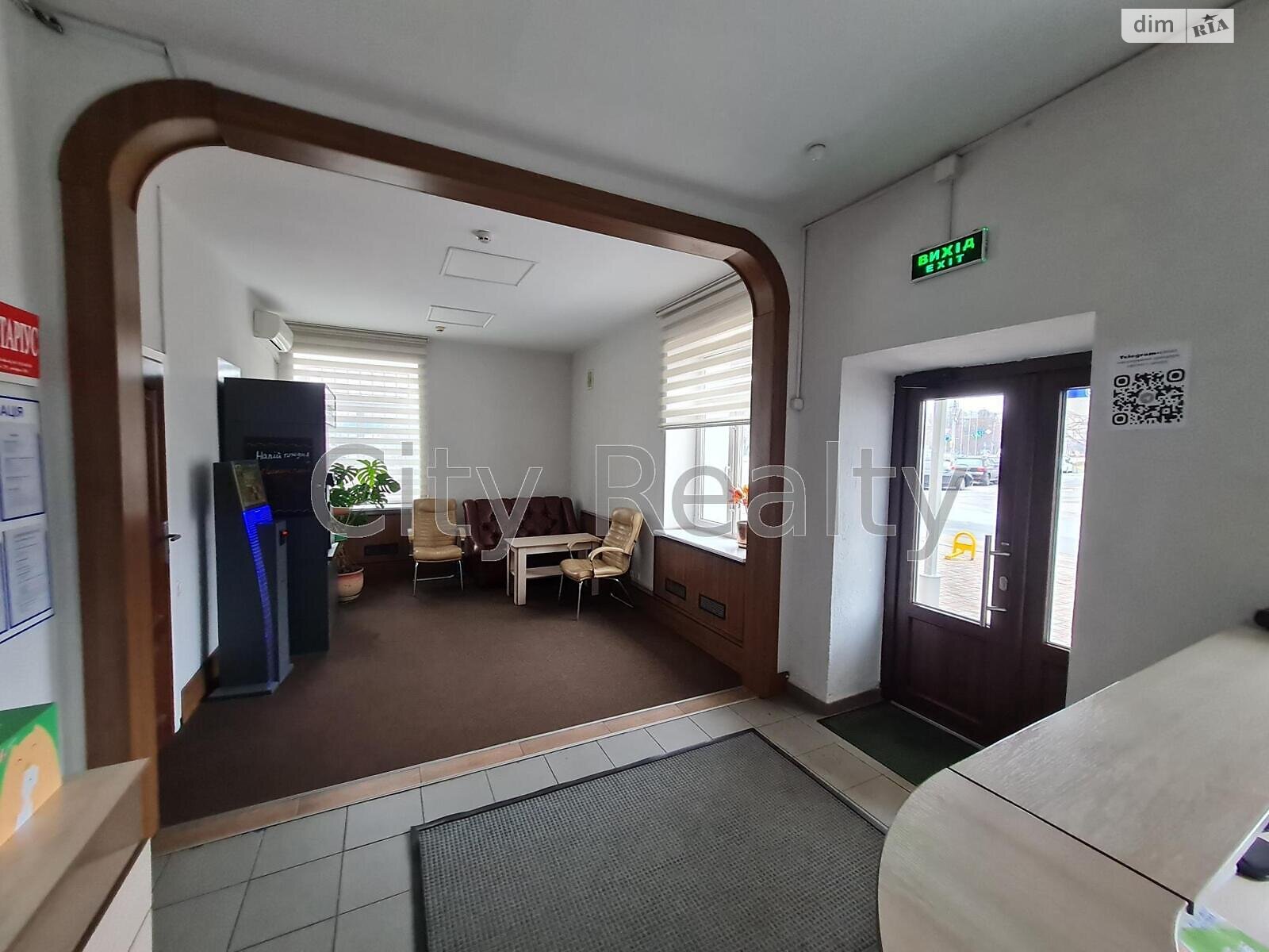 Аренда офисного помещения в Киеве, Новозабарская улица 2/6, помещений - 3, этаж - 4 фото 1 Аренда офисного помещения в Киеве, Новозабарская улица 2/6, помещений - 3, этаж - 4 фото 1