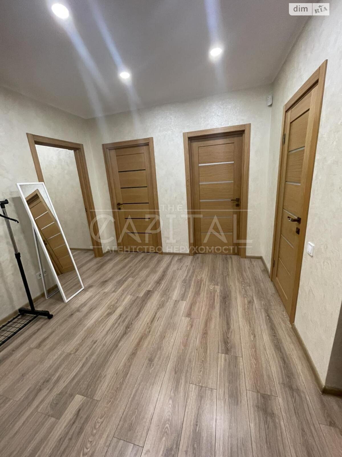 Аренда офисного помещения в Киеве, Ревуцкого улица, помещений -, этаж - 2 фото 1 Аренда офисного помещения в Киеве, Ревуцкого улица, помещений -, этаж - 2 фото 1