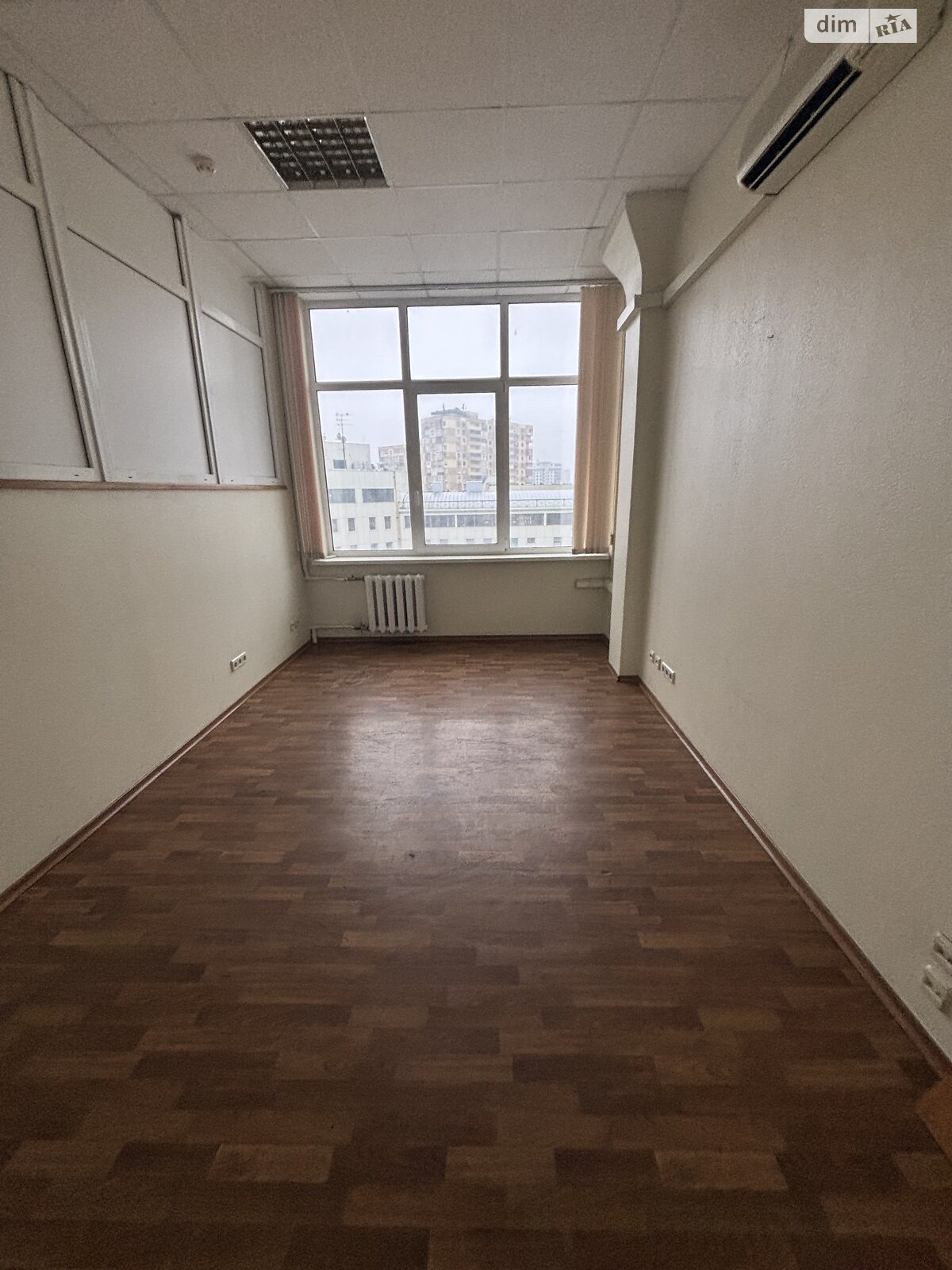 Оренда офісного приміщення в Києві, Генерала Алмазова вулиця 18/7, приміщень - 3, поверх - 6 фото 1 Оренда офісного приміщення в Києві, Генерала Алмазова вулиця 18/7, приміщень - 3, поверх - 6 фото 1