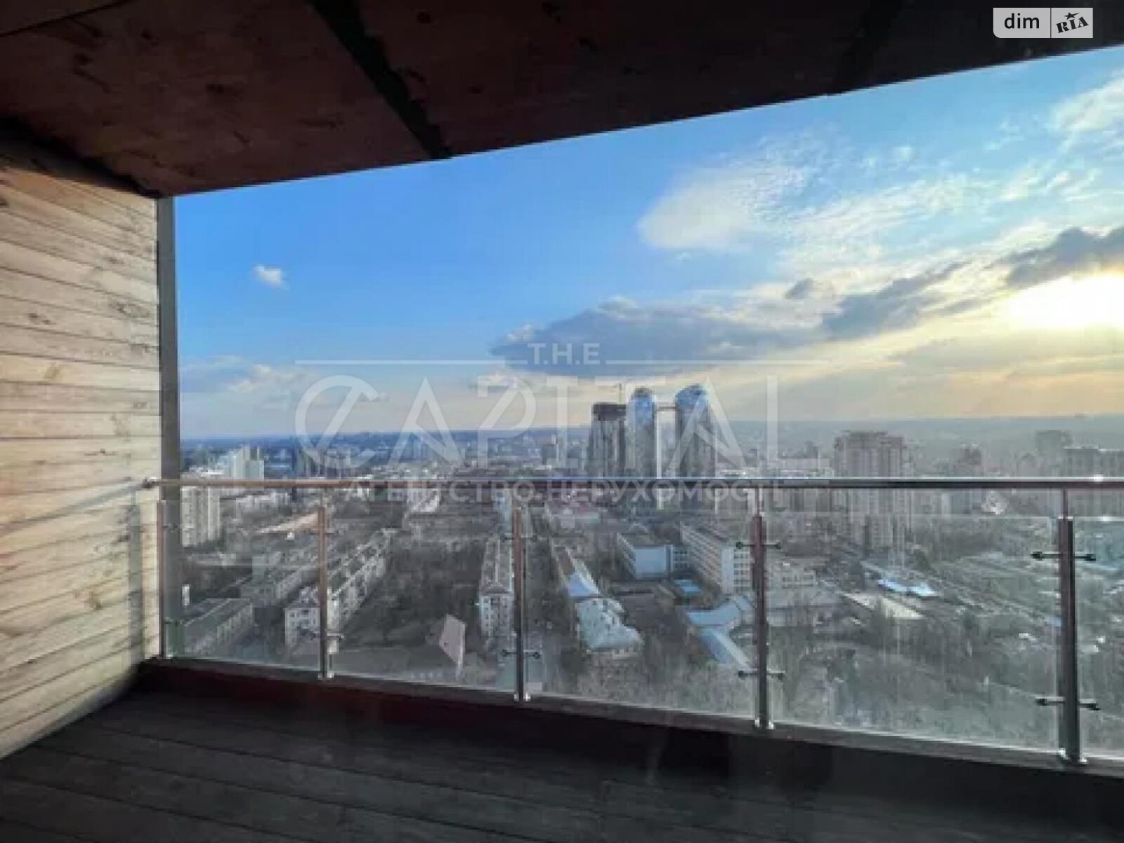 Аренда офисного помещения в Киеве, Коновальца Евгения улица 44А, помещений - 4, этаж - 26 фото 1 Аренда офисного помещения в Киеве, Коновальца Евгения улица 44А, помещений - 4, этаж - 26 фото 1