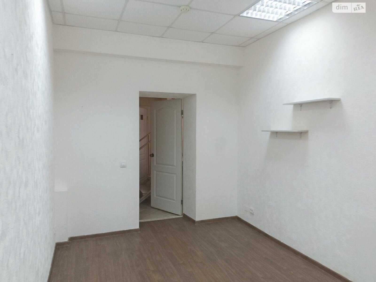 Аренда офисного помещения в Киеве, Предславинская улица, помещений - 1 фото 1