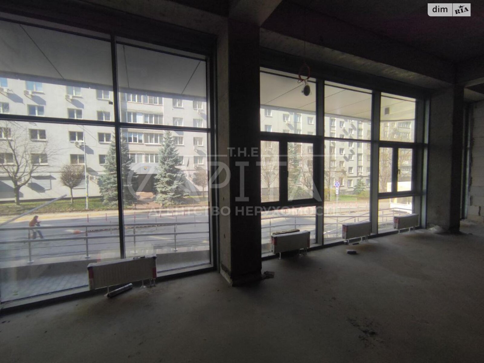 Аренда офисного помещения в Киеве, Василия Тютюнника улица 37, помещений - 1, этаж - 1 фото 1