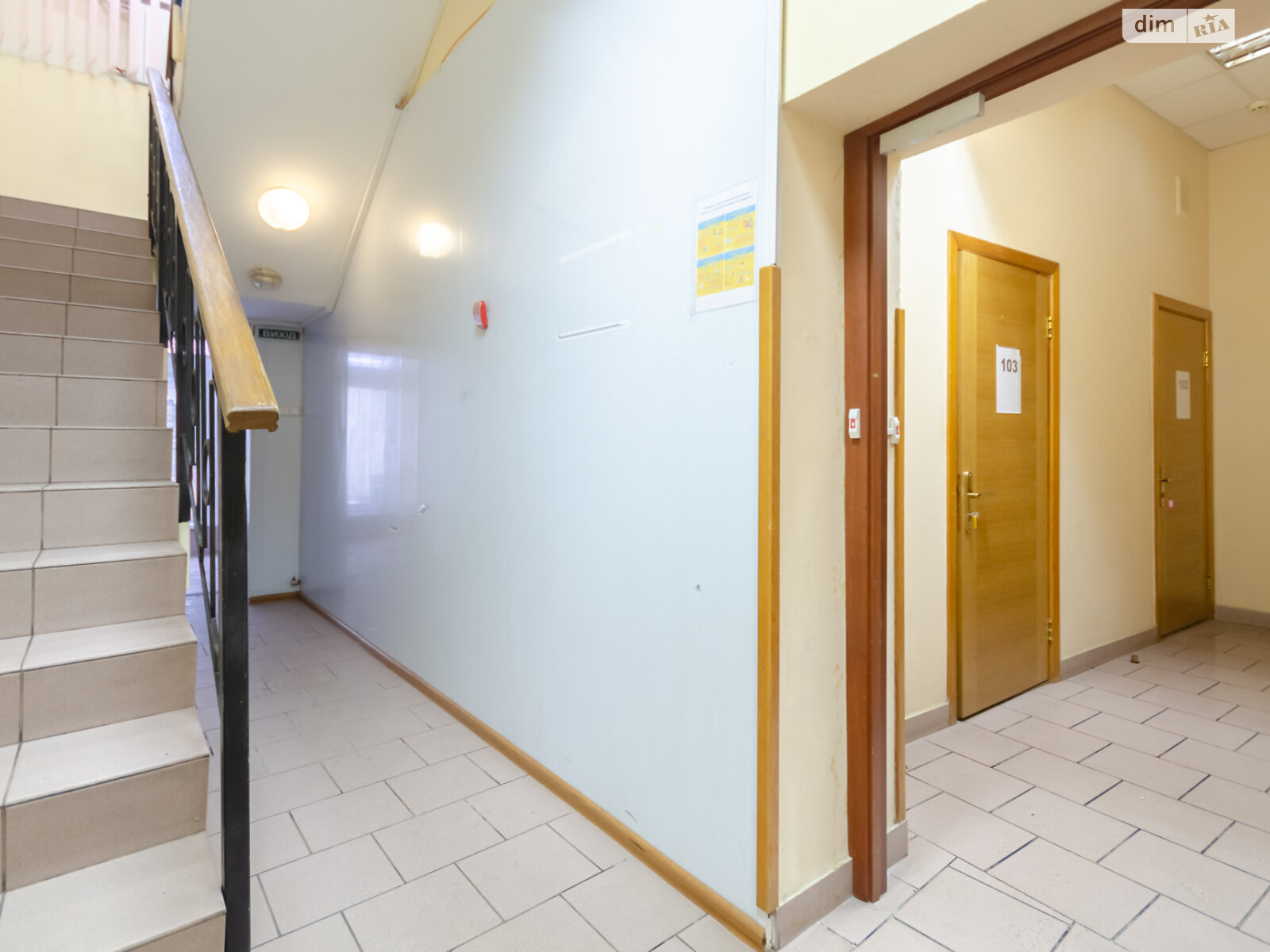 Аренда офисного помещения в Киеве, Щекавицкая улица, помещений - 1, этаж - 1 фото 1
