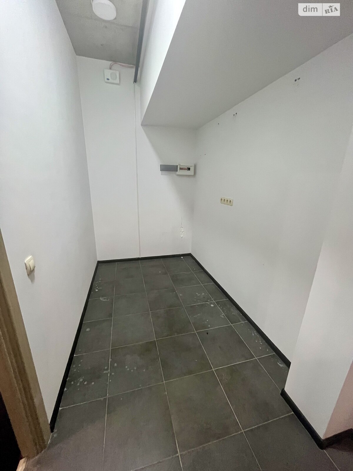 Аренда офисного помещения в Киеве, Дарницкий бульвар 8В, помещений -, этаж - 4 фото 1 Аренда офисного помещения в Киеве, Дарницкий бульвар 8В, помещений -, этаж - 4 фото 1