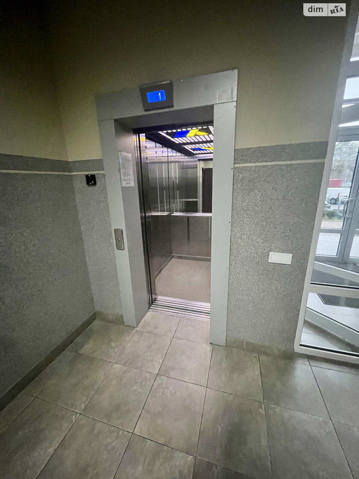 Аренда офисного помещения в Киеве, Дарницкий бульвар 8В, помещений -, этаж - 4 фото 1 Аренда офисного помещения в Киеве, Дарницкий бульвар 8В, помещений -, этаж - 4 фото 1