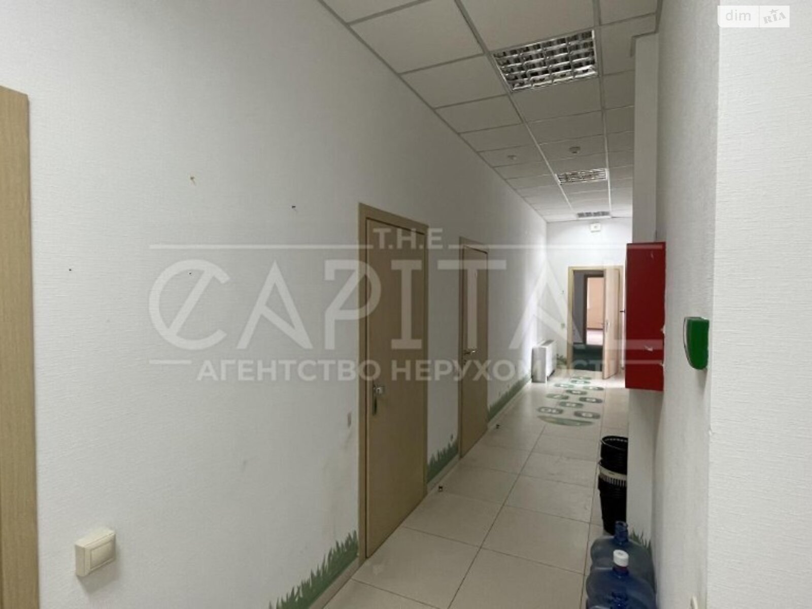 Аренда офисного помещения в Киеве, Антоновича (Горького) улица, помещений - 11, этаж - 3 фото 1 Аренда офисного помещения в Киеве, Антоновича (Горького) улица, помещений - 11, этаж - 3 фото 1