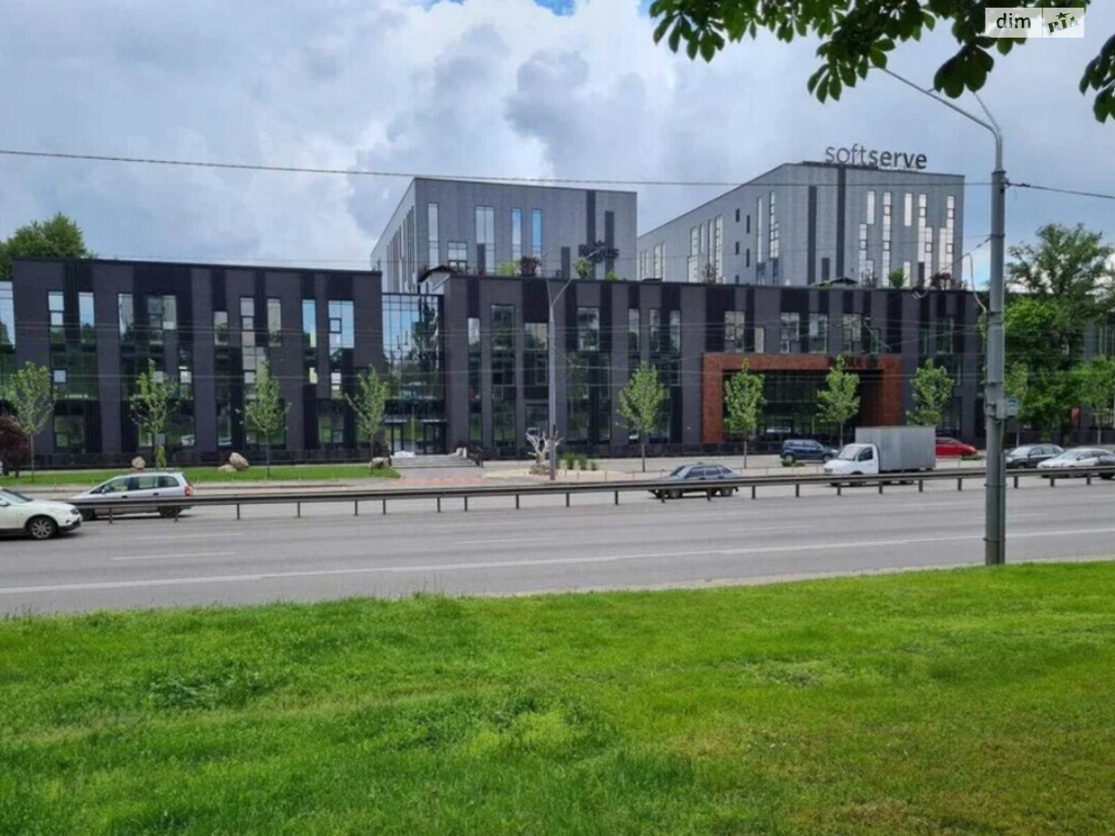 Оренда офісного приміщення в Києві, Берестейський (Перемоги) проспект, приміщень - 1, поверх - 3 фото 1 Оренда офісного приміщення в Києві, Берестейський (Перемоги) проспект, приміщень - 1, поверх - 3 фото 1