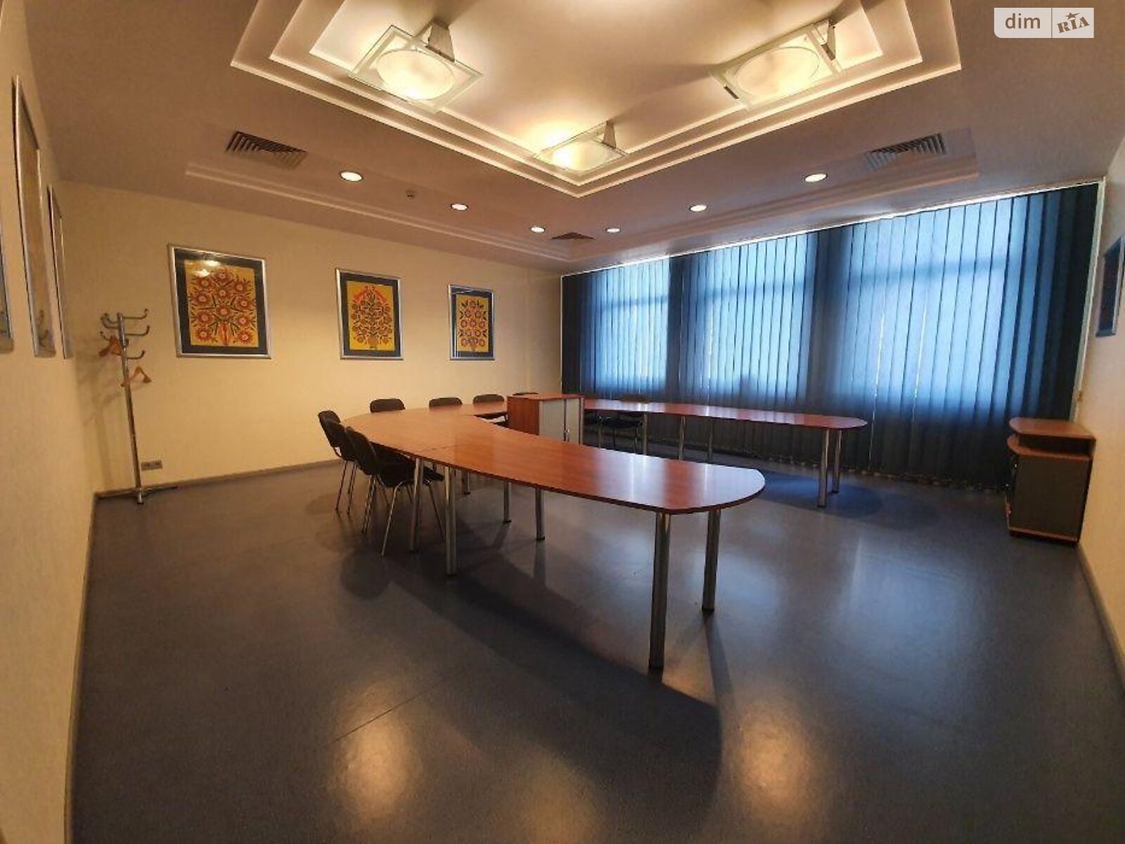 Аренда офисного помещения в Киеве, Дмитриевская улица 44, помещений - 10, этаж - 3 фото 1