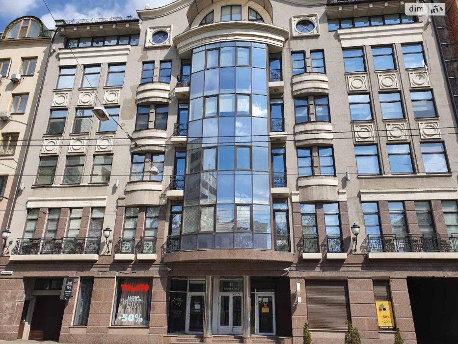 Аренда офисного помещения в Киеве, Дмитриевская улица 44, помещений - 10, этаж - 3 фото 1