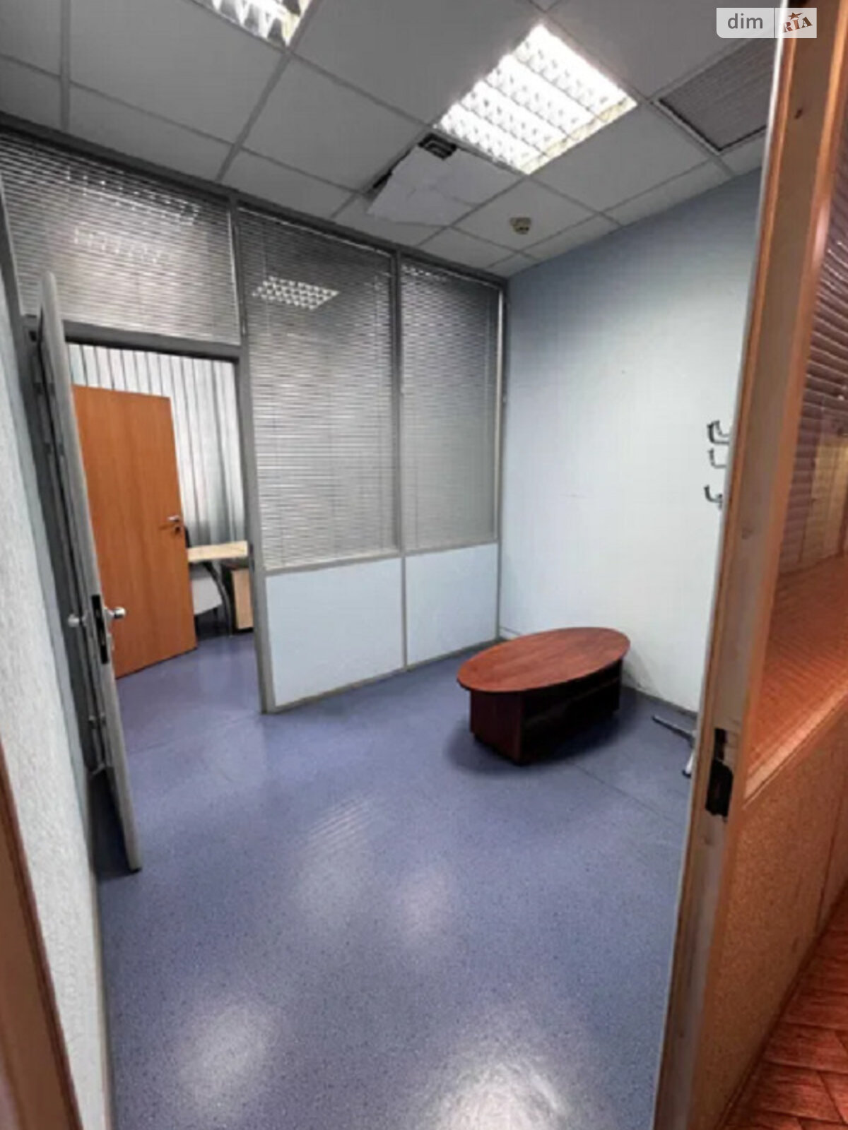 Аренда офисного помещения в Киеве, Дмитриевская улица 44, помещений - 10, этаж - 3 фото 1