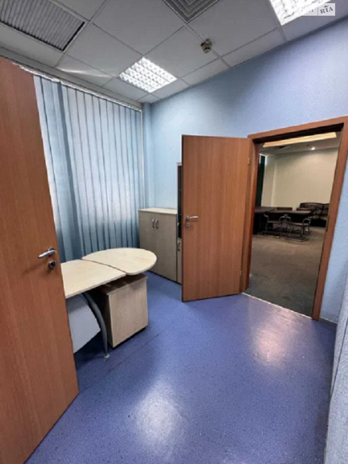 Аренда офисного помещения в Киеве, Дмитриевская улица 44, помещений - 10, этаж - 3 фото 1